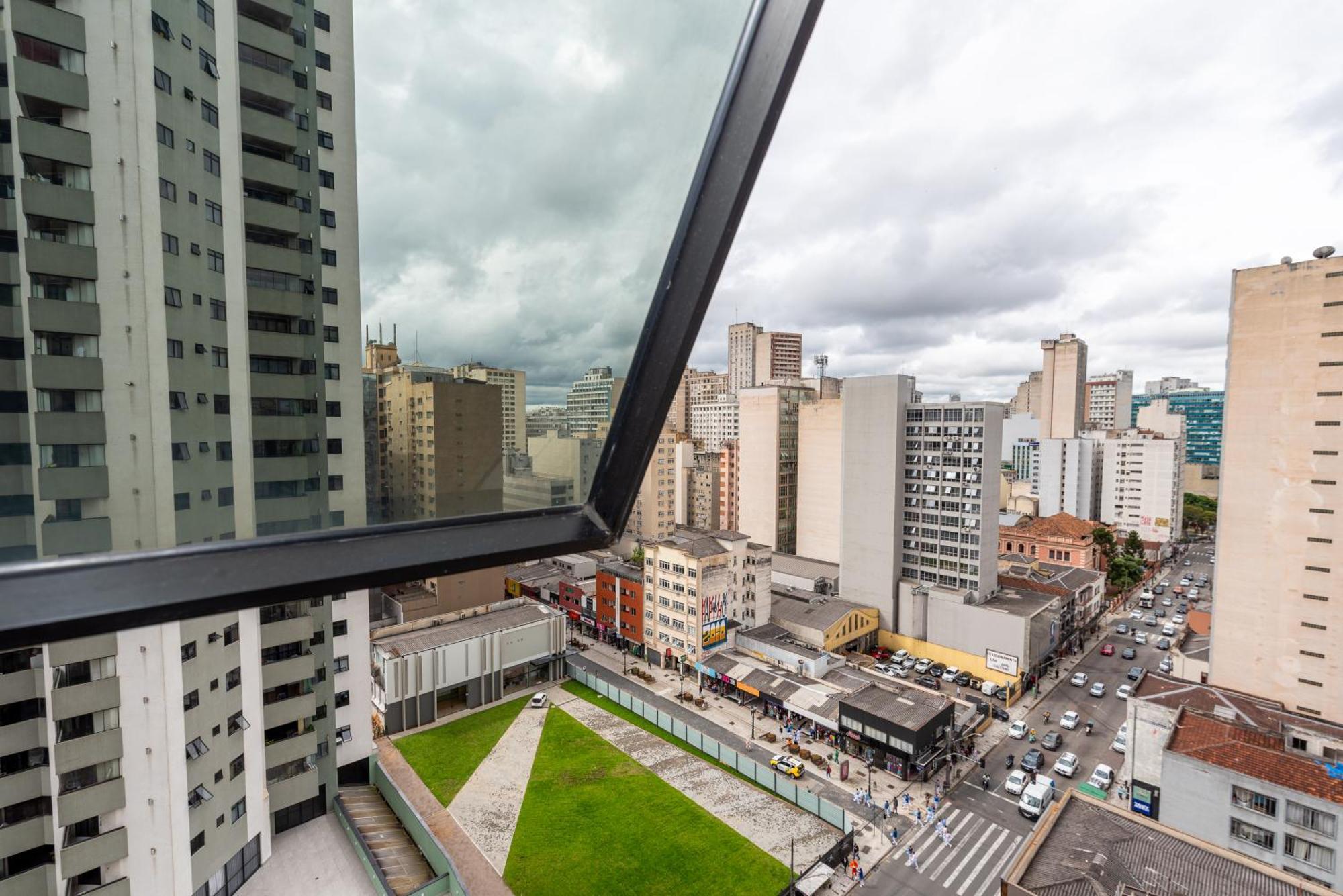 Metropolitan Flats Hotel Curitiba Exterior photo